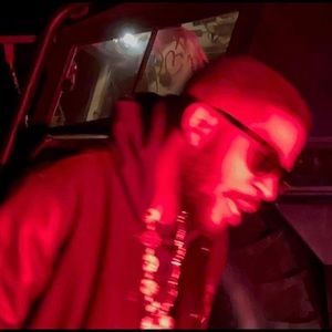 Meet your Posher, Derek